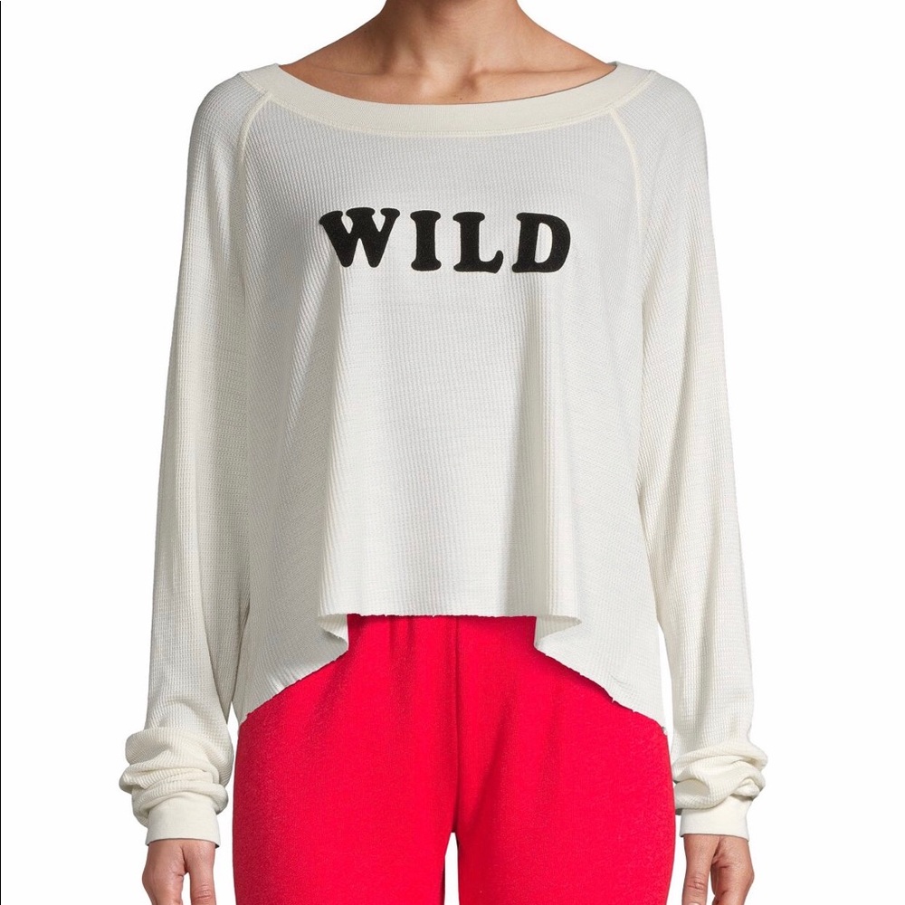 Relaxed-fit pullover with a velvet flocked logo